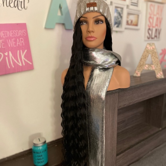 Wig hat with scarf - Picture 2 of 6